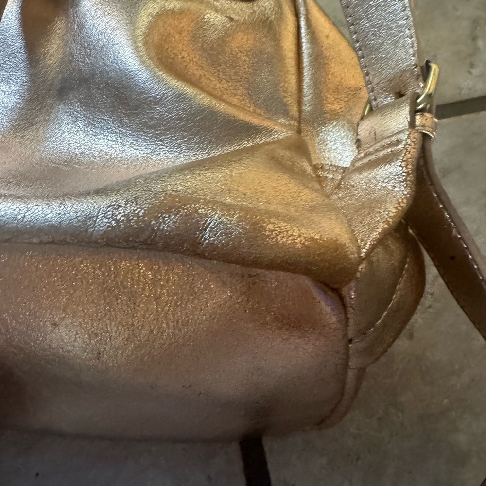 Danielle Nicole Harry Potter Luna Lovegood Spectrespecs Mini Backpack Rose Gold - Picture 8 of 8
